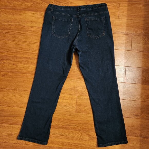 Jones New York Lexington Straight Jeans - Picture 15 of 15